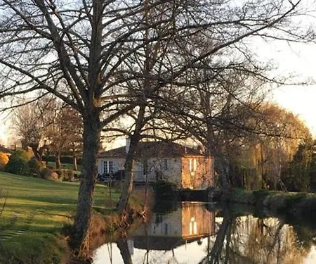 Moulin Notre Dame 3* Saint-Genès-de-Castillon