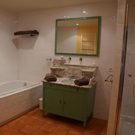 Maison d'hôtes Moulin Notre Dame Saint-Genès-de-Castillon