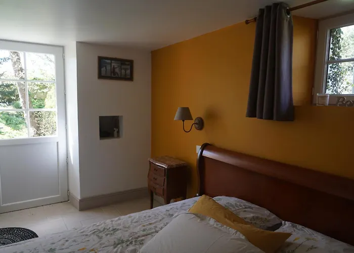 Πανσιόν Moulin Notre Dame