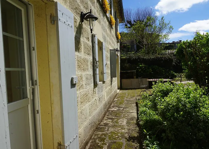 Πανσιόν Moulin Notre Dame